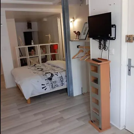 Apartamento A *